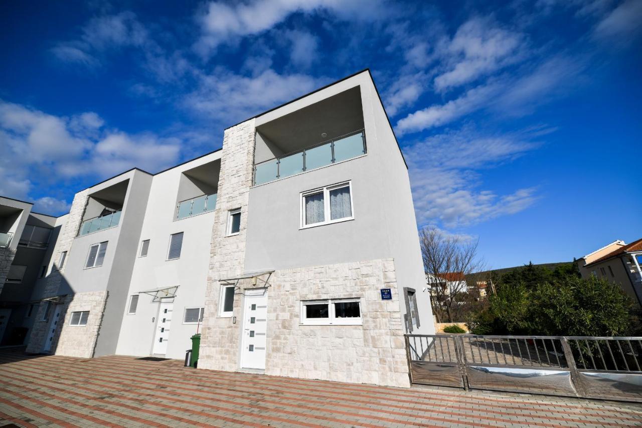 Villa Deluxe Triplex Antea Sukošan Exterior foto